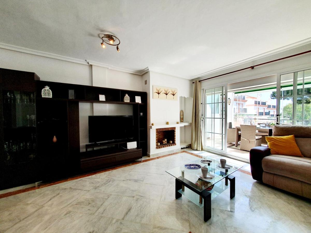 Lomas De Cabopino House Apartment Marbella Bagian luar foto