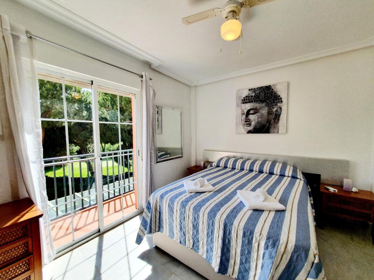 Lomas De Cabopino House Apartment Marbella Bagian luar foto