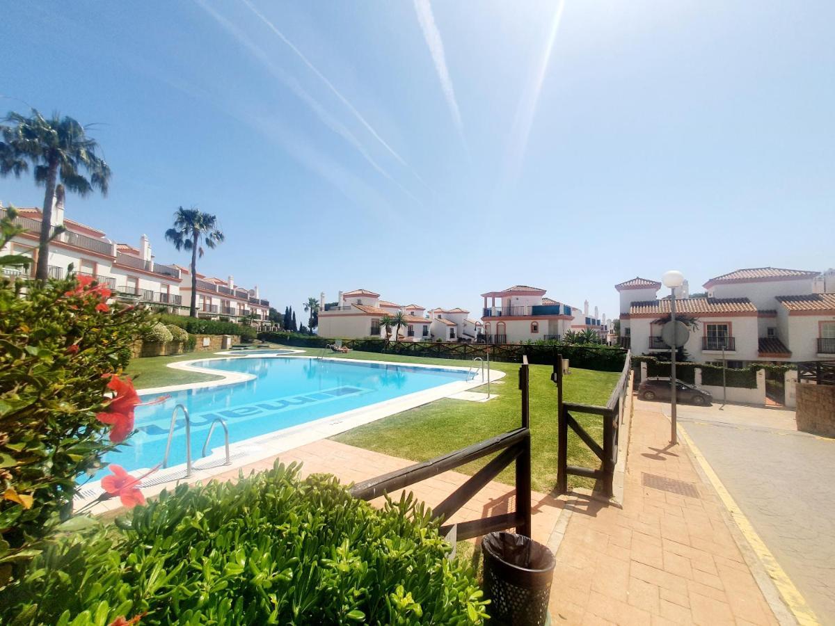 Lomas De Cabopino House Apartment Marbella Bagian luar foto